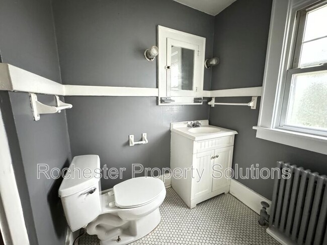 Foto del edificio - 2295 Dewey Ave