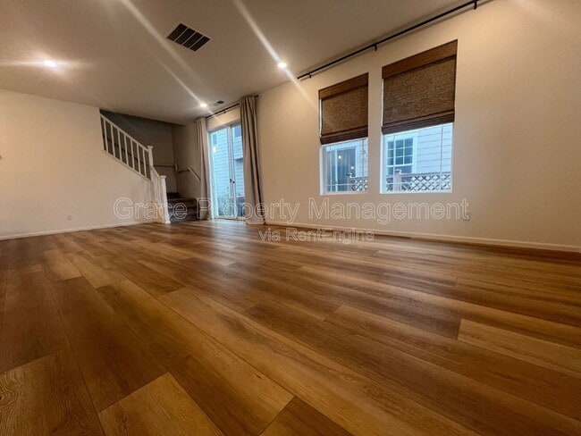 Building Photo - 1131 Anker Dr