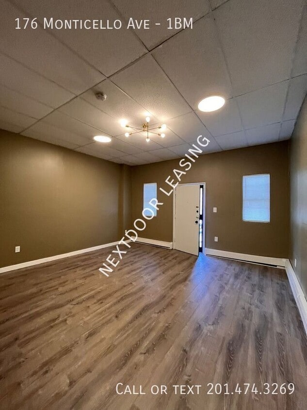 Building Photo - 176 Monticello Ave