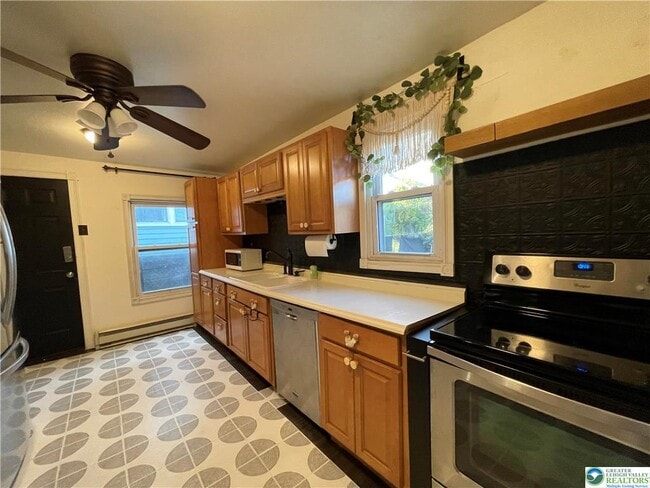 Foto del edificio - 735 2nd Ave