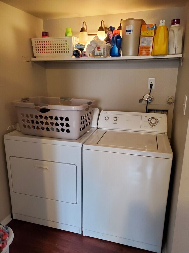 Foto del edificio - Pecan1919 (KC-AM)