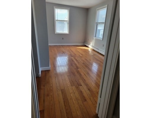 Building Photo - 28 2nd St