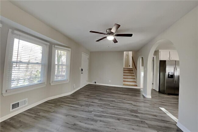 Foto del edificio - 3876 Brookshire Pl