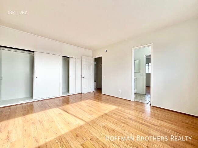 Foto del edificio - 1142 N Orange Grove Ave