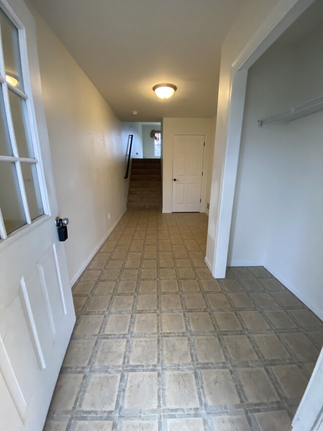 Foto del edificio - 659 Southtowne Dr