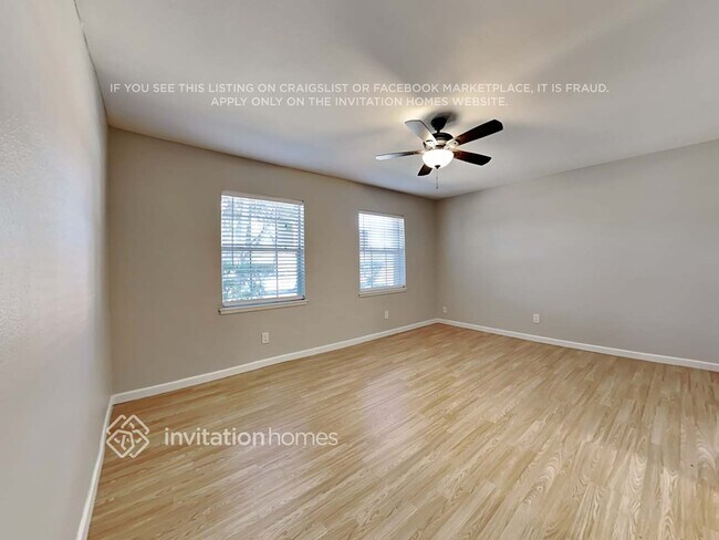 Foto del edificio - 502 Ivy Way