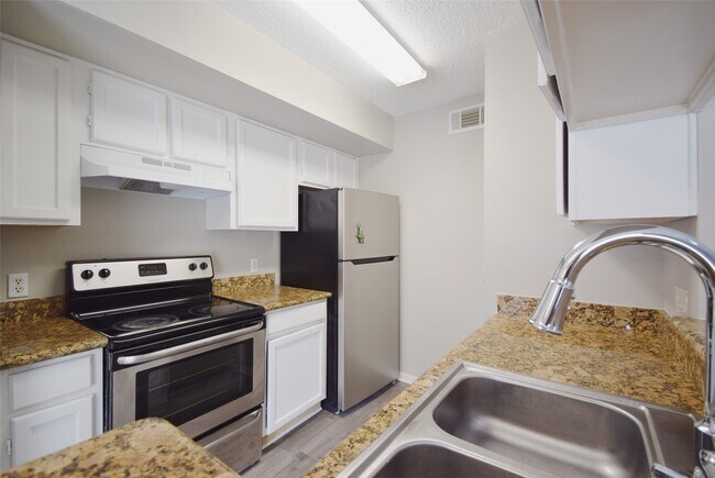 Foto del edificio - 2120 El Paseo St