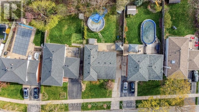 Building Photo - 332 Melores Dr