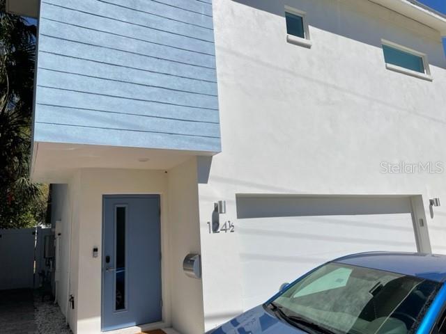Primary Photo - 124 7th Ave N