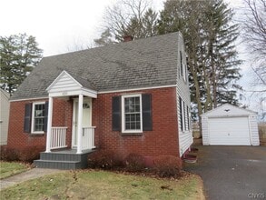 Building Photo - 435 French Rd