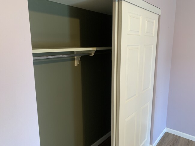 Foto del edificio - 822 Highland Hill Ct