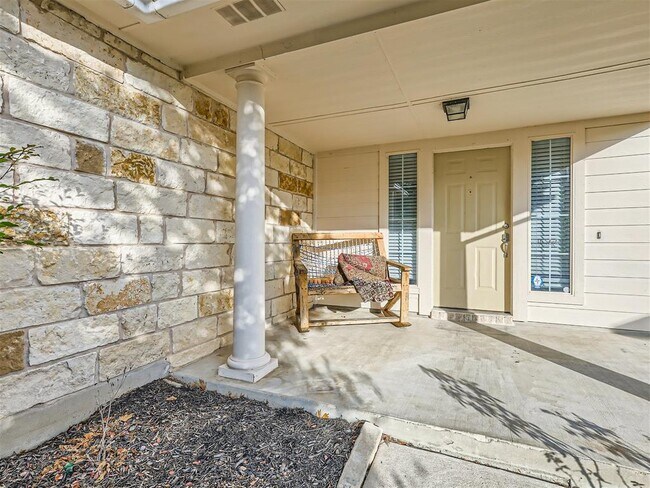 Foto del edificio - 13313 John Tyler St