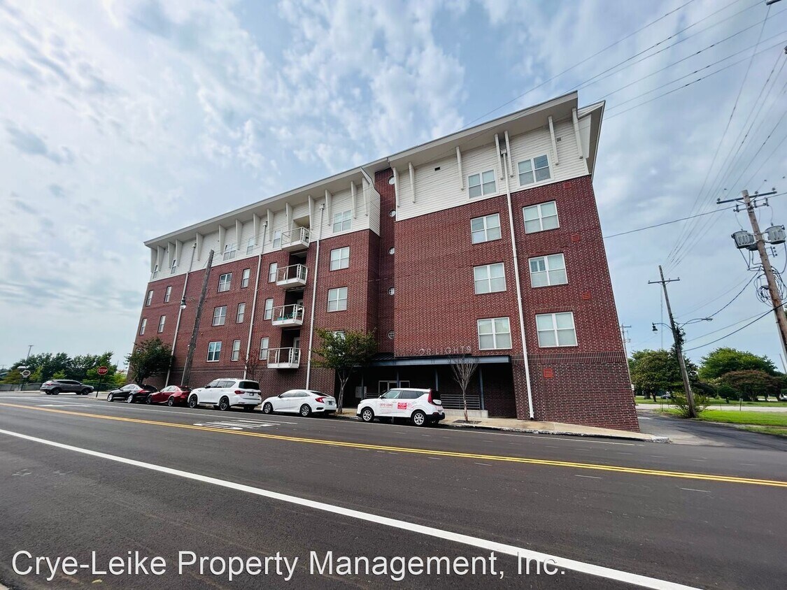 Primary Photo - 1 br, 1.5 bath House - 426 N Front #105