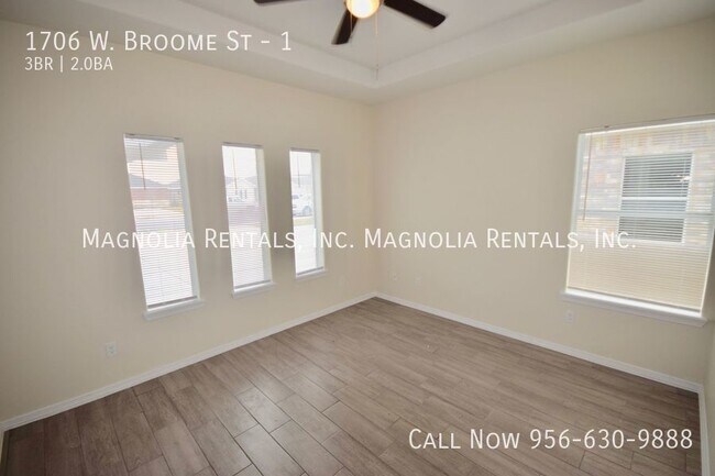 Foto del edificio - 1st Month Free with 13 Month Lease