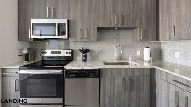 Foto del edificio - 101 S Center St