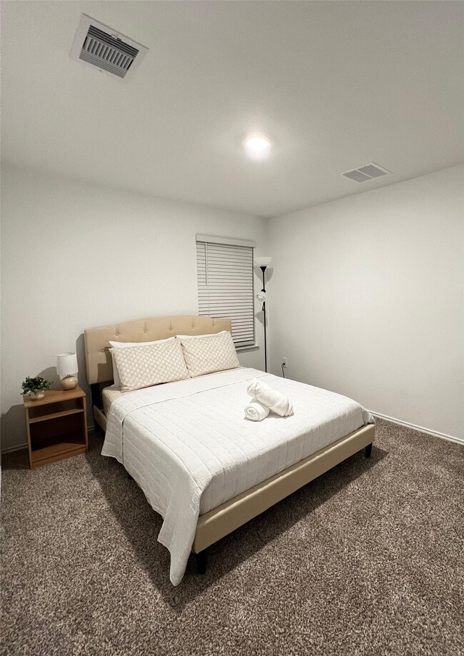 Foto del edificio - 5711 Vintage Oakmont Dr