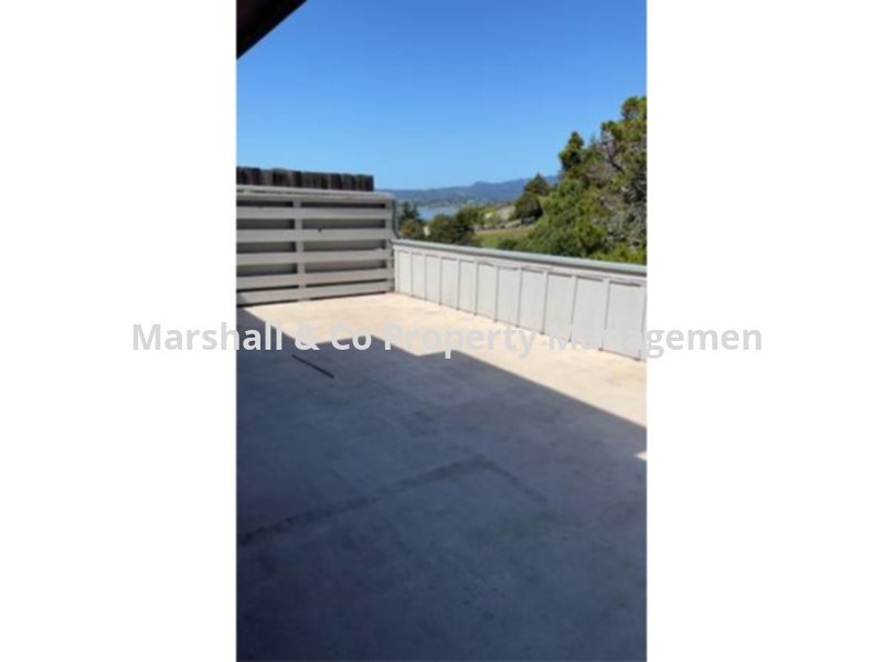 Primary Photo - SPACIOUS 2 BED 2 BATH TOP FLOOR WITH WATER...