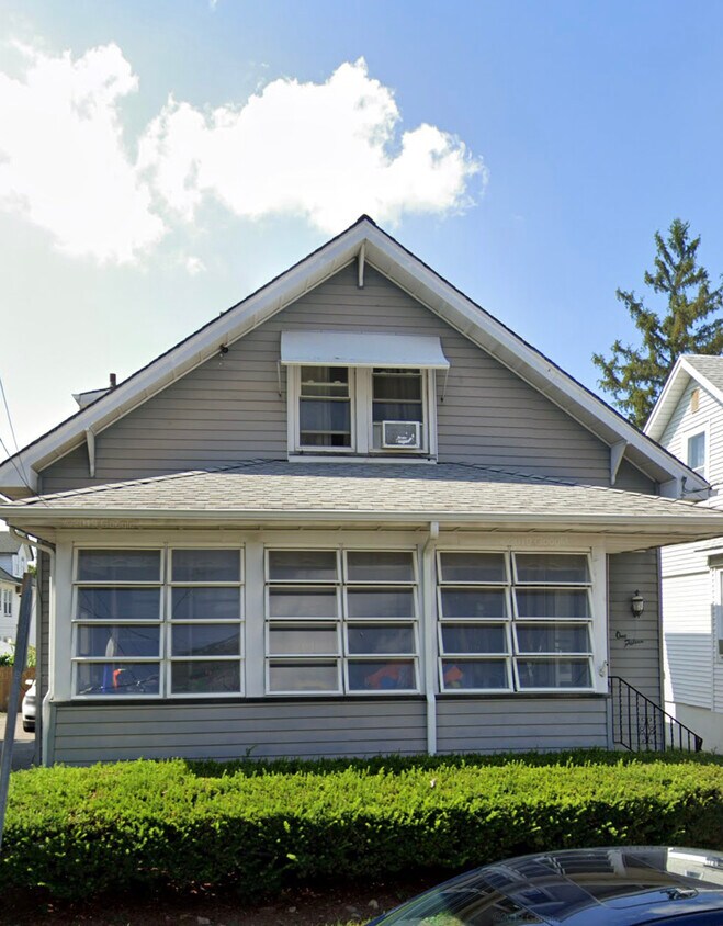 Primary Photo - 115 N 12th St