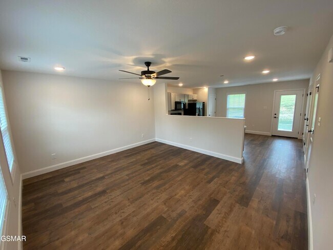 Foto del edificio - 1471 Fate Rankin Rd