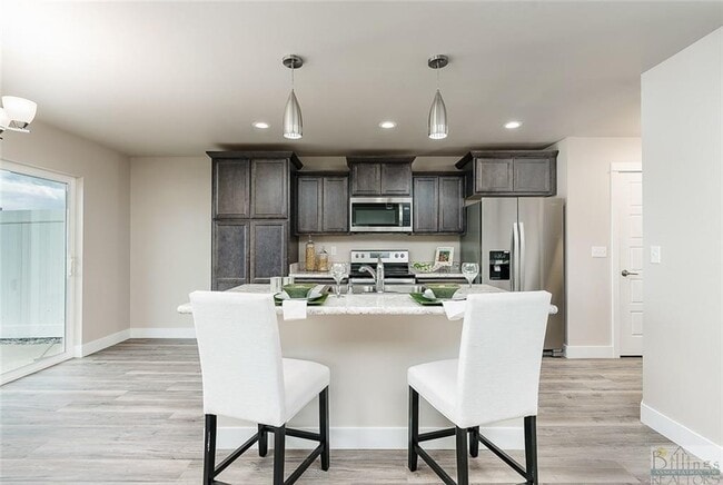 Building Photo - 2353 Gleneagles Blvd