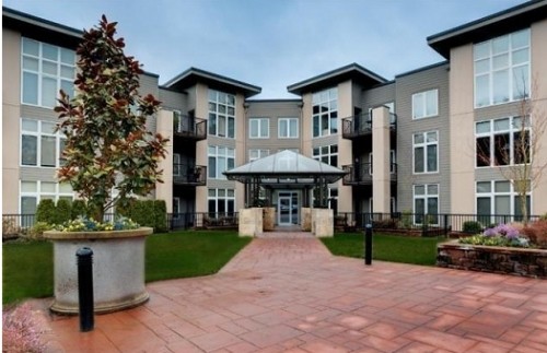 Building Photo - 150 102nd Ave SE