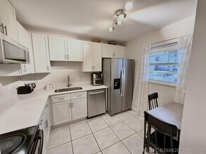 Building Photo - 2828 Casita Way