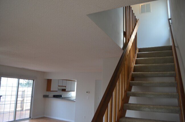 Building Photo - 5501 Fountain Ct