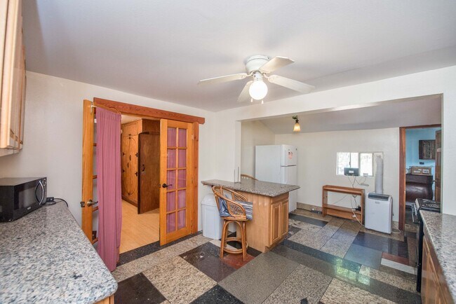 Foto del edificio - 2599 Huntington Dr