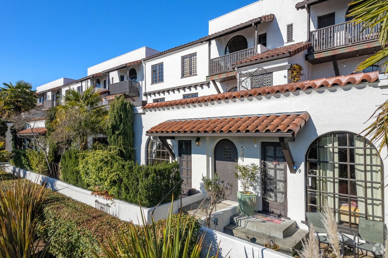 Exterior - Villa Costella Apartments