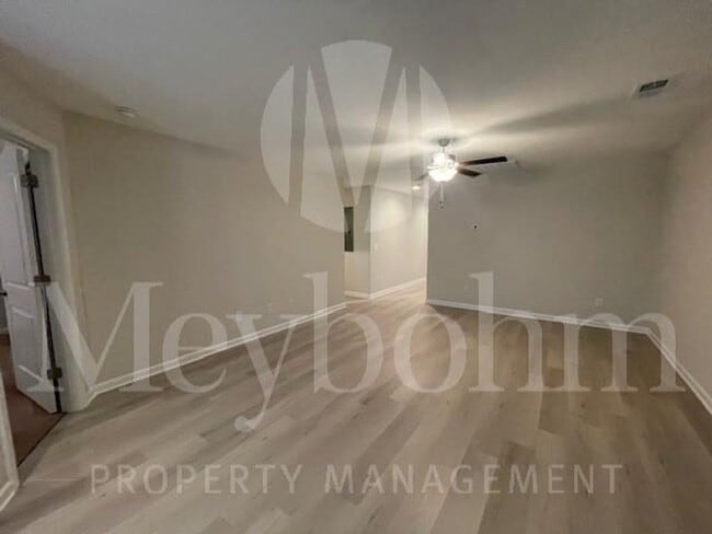Building Photo - 957 Madrid Court - The Townhomes at Chukke...