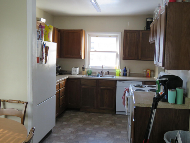 720 3rd St N, Fargo, ND 58102 - House Rental in Fargo, ND | Apartments.com