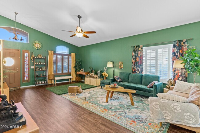 Building Photo - 1260 N Firehouse Ct