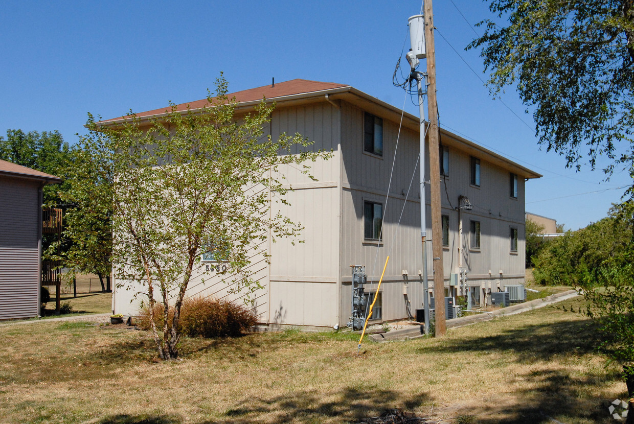 Building Photo - 5250 SW West Dr