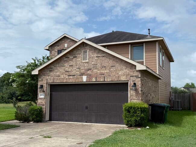 Foto del edificio - 10132 Blue Point Juniper Dr