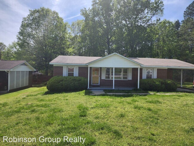Foto del edificio - 3 br, 1.5 bath House - 108 Jenkins St