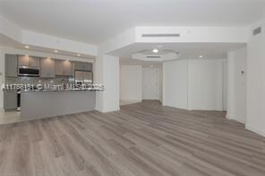 Building Photo - 19500 Turnberry Way