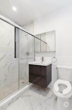 Building Photo - 45 Tiemann Pl
