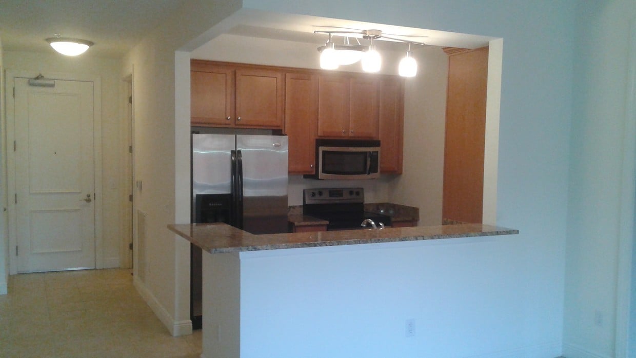Kitchen - 23159 Amgci Way