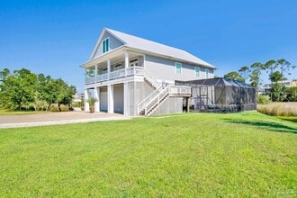 Building Photo - 16262 Tarpon Dr