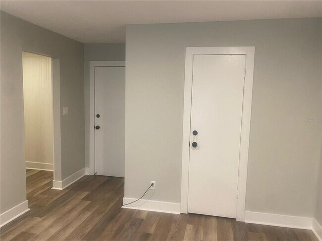 Foto del edificio - 4610 W Gray St