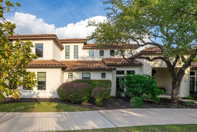 Foto del edificio - 4720 Rockcliff Rd