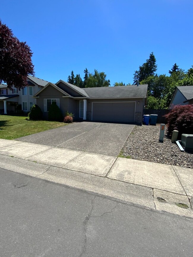 Foto del edificio - Charming Salmon Creek Ranch!