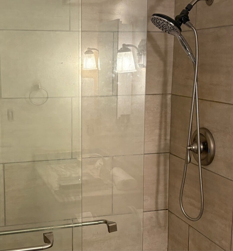 Building Photo - 518 S 14th St