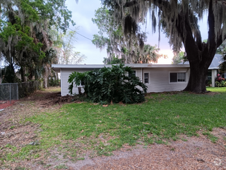 Building Photo - 1120 Northshore Dr