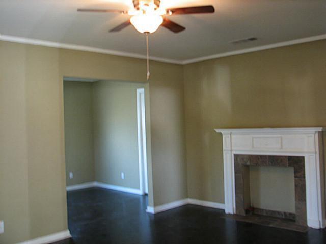 Foto del edificio - 7414 Robin Rd