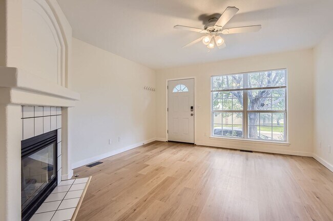 Foto del edificio - Home for Rent- Aurora - 80012
