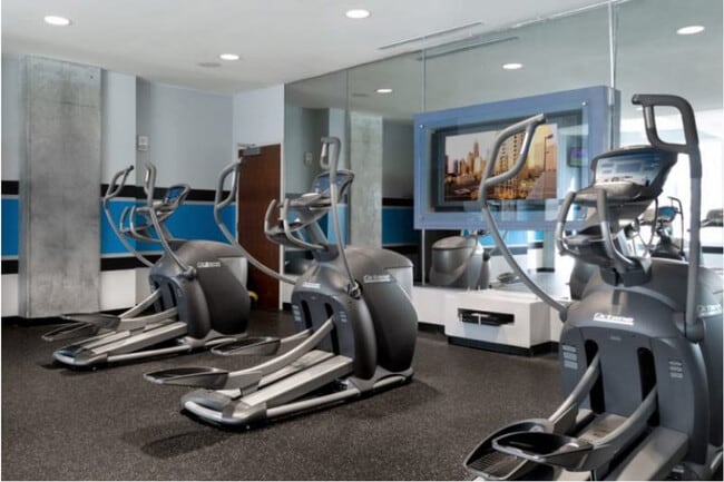 Foto del edificio - 544 S Church St