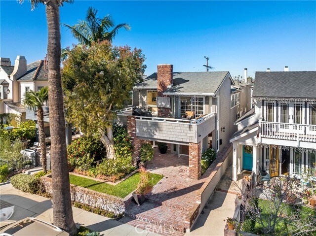 Foto del edificio - 411 Goldenrod Ave