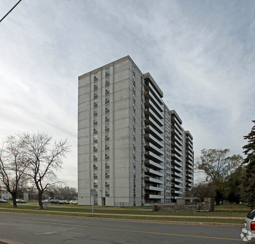 Photo du bâtiment - Marcher Towers