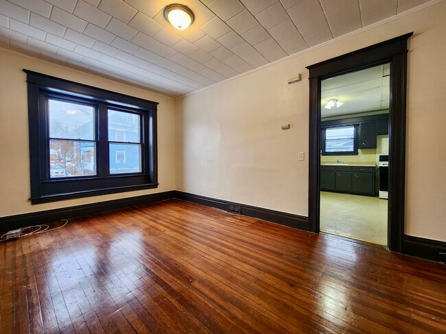 Building Photo - 434-438 Emerson Street